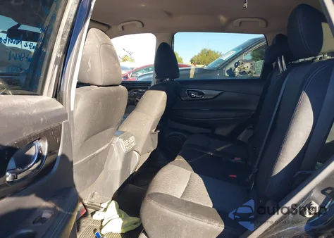 2017 Nissan Rogue Sv z USA, uszkodzony, nr VIN KNMAT2MT9HP507817